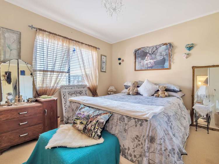 3/7 Gerald Stokes Avenue Helensville_14