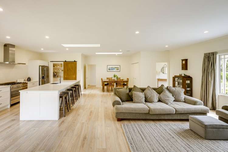 82 Kent Terrace Taradale_2