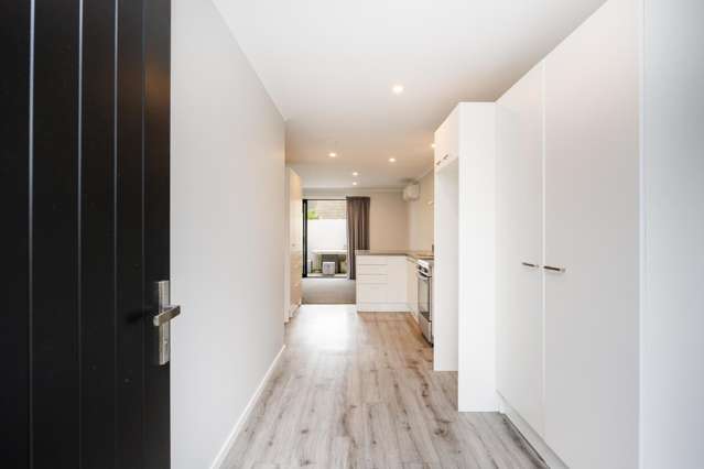 8B Sinclair Avenue Highbury_2