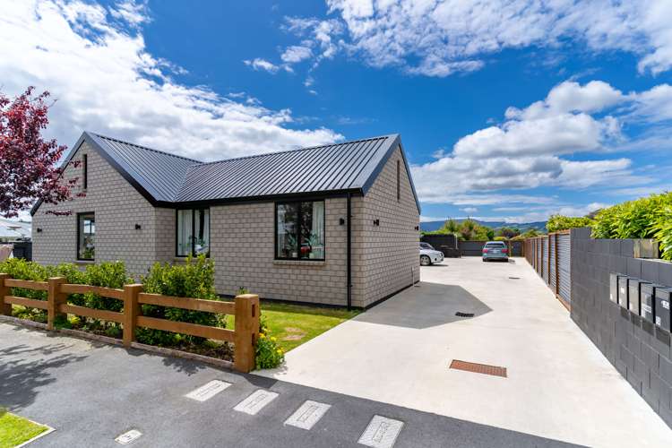 1e Dey Street Mosgiel_12