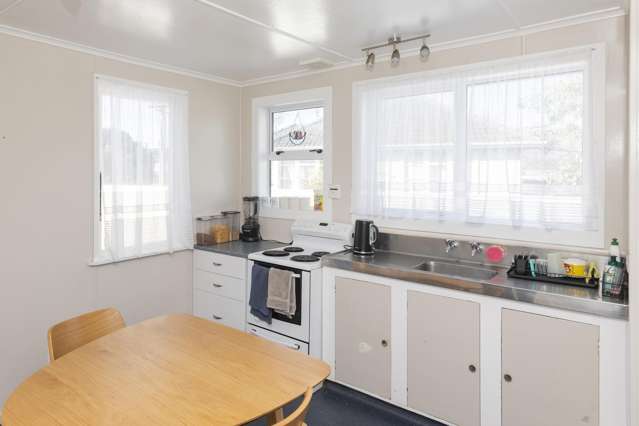 25a and 25b Manuka Street Elgin_2