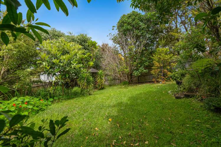 12 Kotanui Avenue Army Bay_24