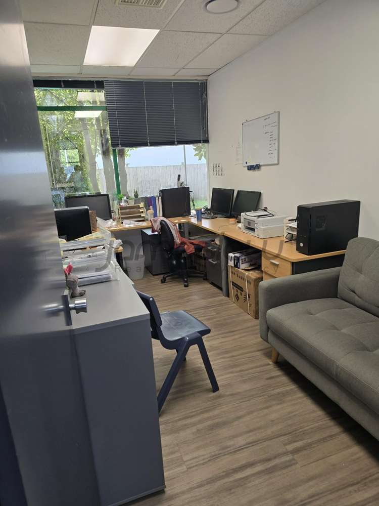 Ground Floor/5 William Pickering Drive Rosedale_5