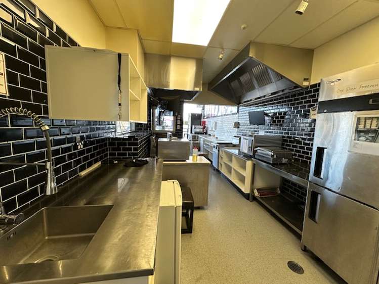 575 Cameron Road South Tauranga South_3