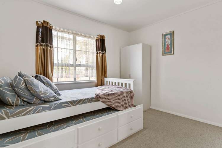 1/8 Keeney Court Papakura_11