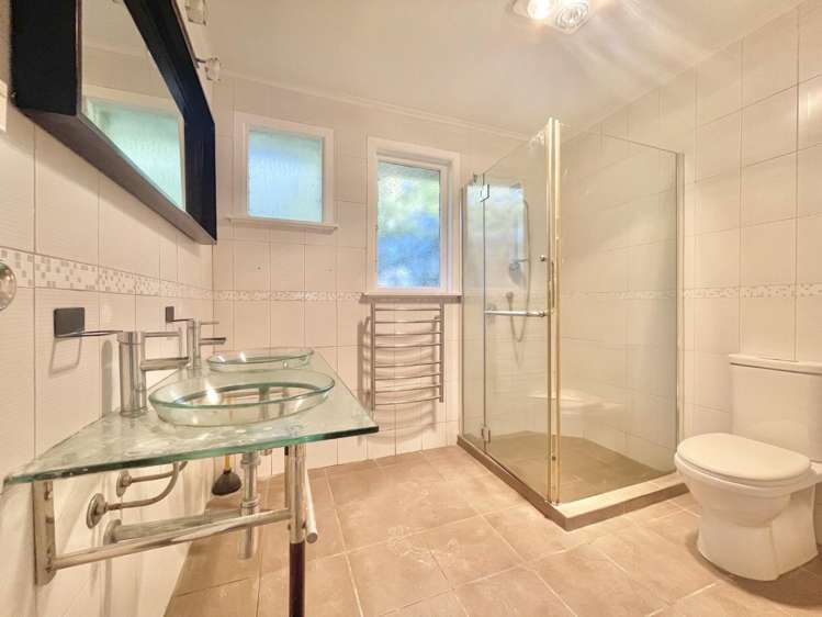 24 Trojan Cres 1732_11