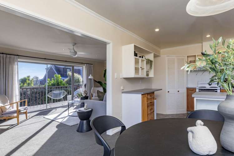 101 Captain Scott Road Glen Eden_5