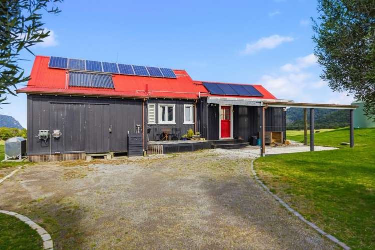 25 Kahikatea Drive Kinloch_4