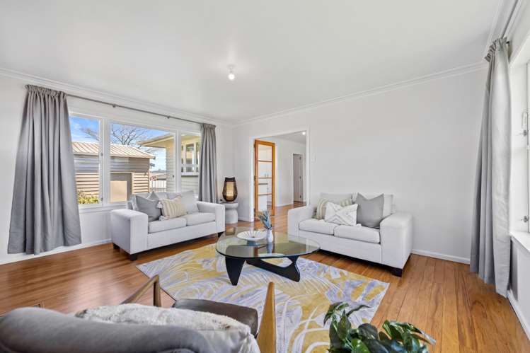 21 Hinemoa Avenue Taupō_6