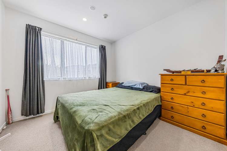 19/18 Hewlett Road Massey_8