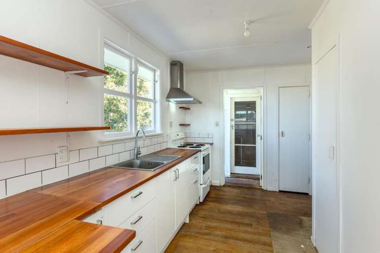 97 Cameron Crescent Masterton_11
