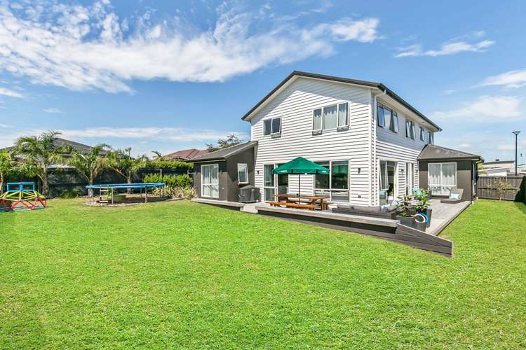 3 Defender Crescent Beachlands_17