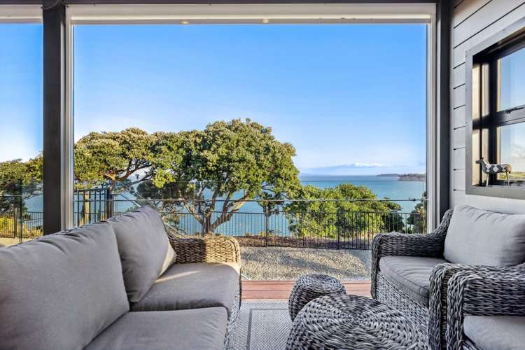 57 Hawaiian Parade Arkles Bay_15