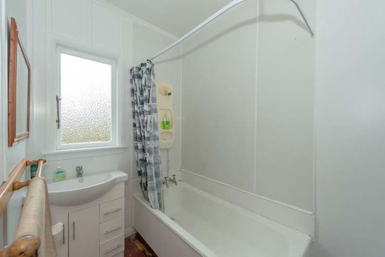 23a Bruce Avenue Glenview_5