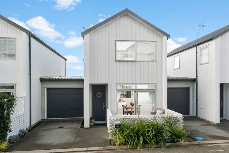 4 Watermill Lane Silverdale_15