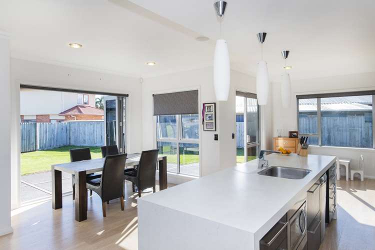 55 Lytton Road Riverdale_6