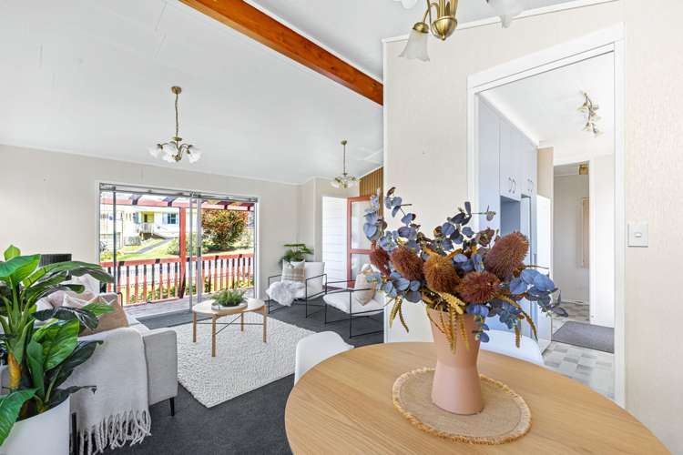 35 Fairway Avenue Red Beach_6