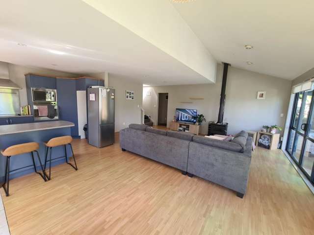 2/30 Stanley Road Glenfield_1