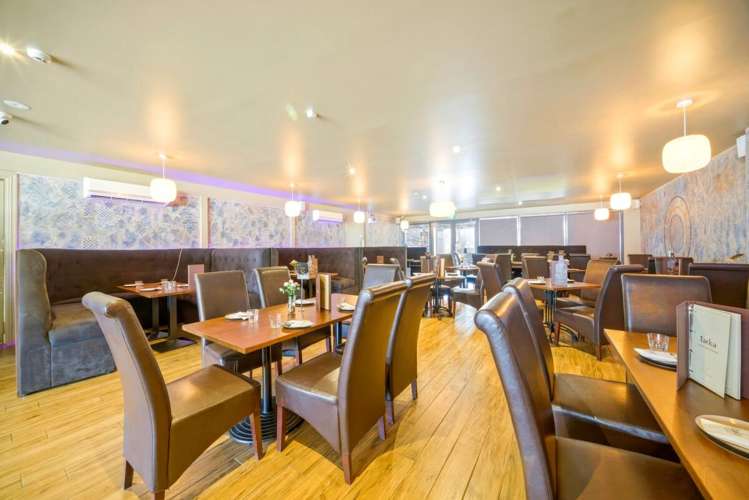 1/302 Te Irirangi Drive Flat Bush_8