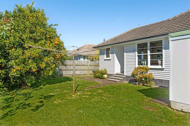 17 Churchill Crescent Te Hapara_13