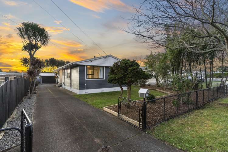 21 Sullivan Avenue Mangere Bridge_17