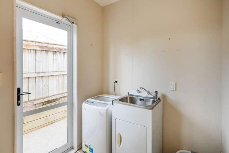 10 Galea Grove Kelvin Grove_21