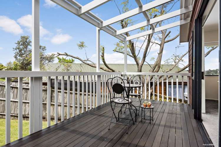 2/13 Witheford Drive Bayview_8