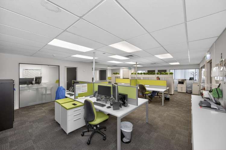 G/10-12 Piermark Drive Albany_11