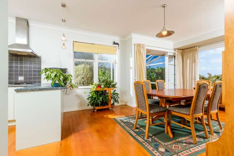 7 Ringwood Street Torbay_17