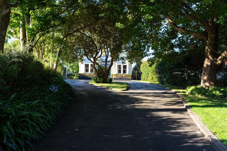 16 Bond Street Marton_18