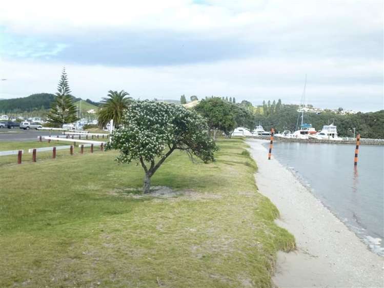 609 Beach Road Whangamata_27