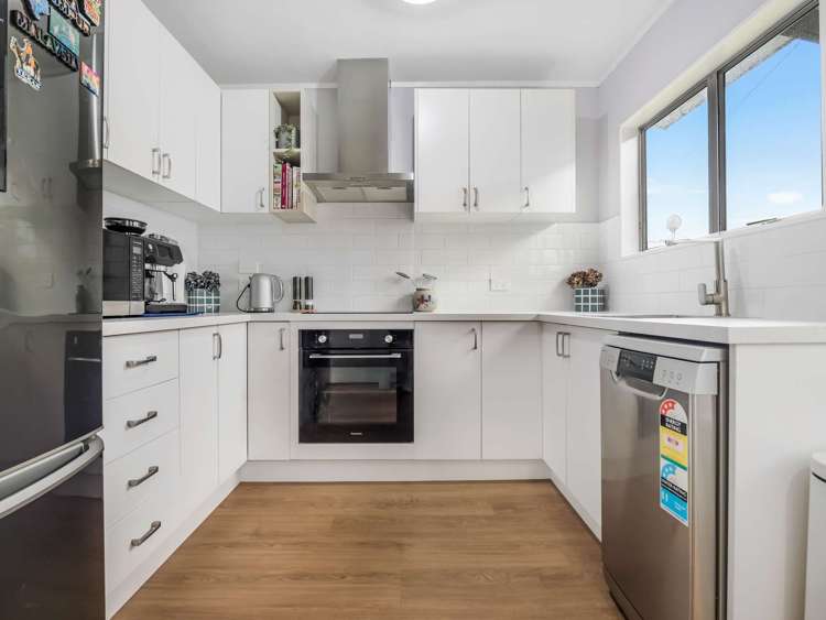 2/6 Short Street Papakura_7