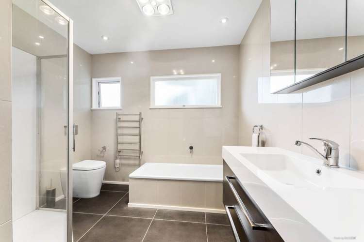 10 Iorangi Place Hillpark_12