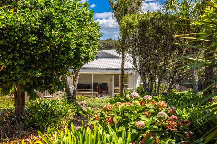 38 Ocean Road Surfdale_18