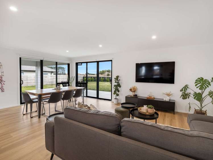 44 Tirimoana Place Otamatea_8