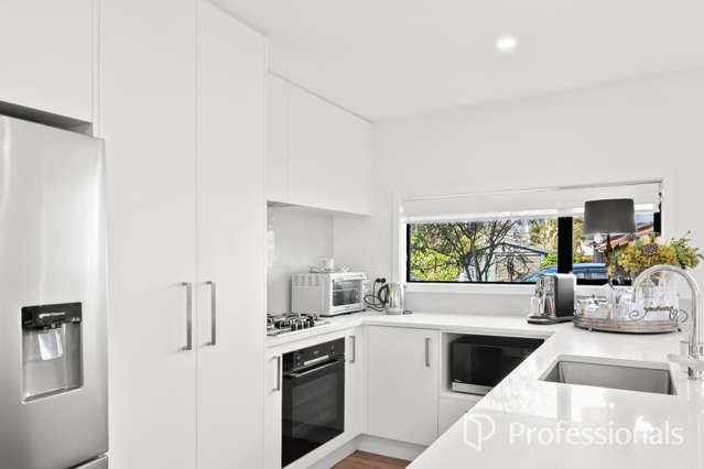 1/51 Kings Crescent Lower Hutt Central_3