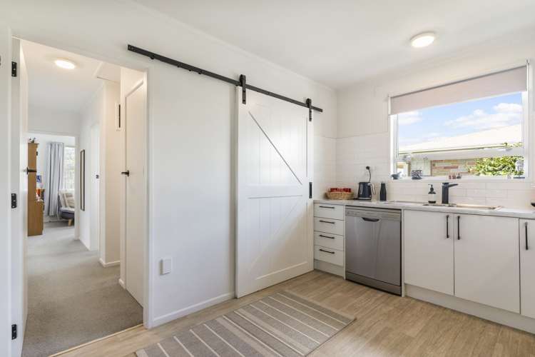 20a Jefferson Place Brookfield_10