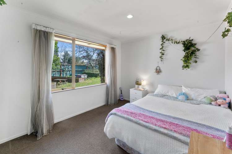 21 Harcourt Place Wakefield_24