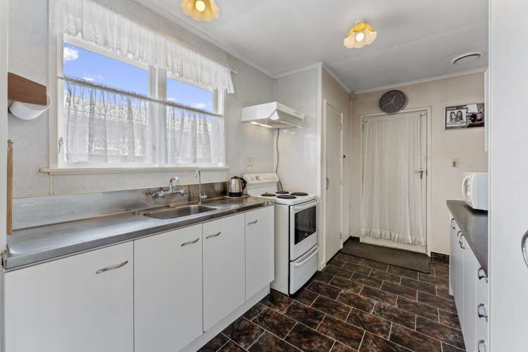 44 Oregon Drive Maoribank_4