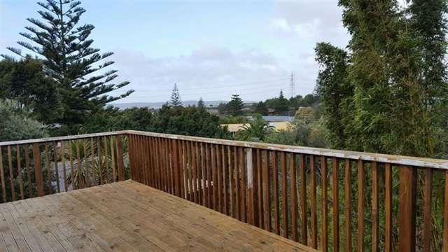 12 Porter Avenue Te Atatu South_4