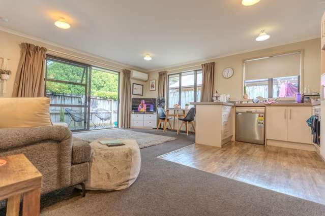 1/108 Old Farm Road Hamilton East_1