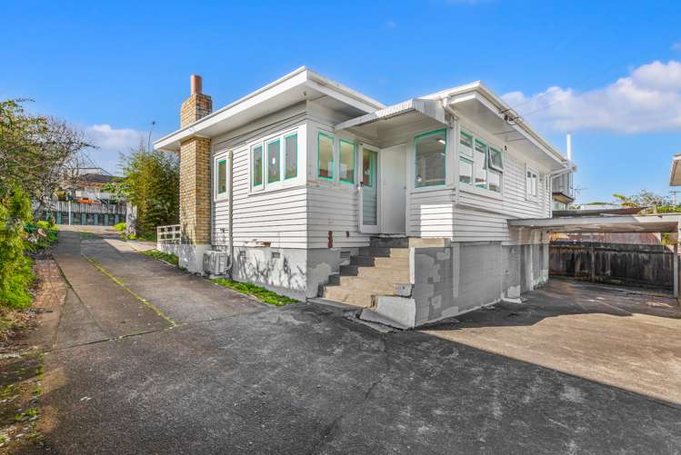 157 Hillsborough Road Hillsborough_17