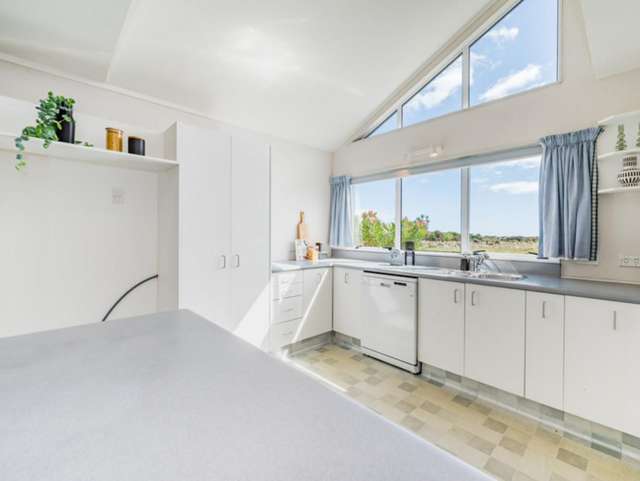 300 Manly Street Paraparaumu Beach_4