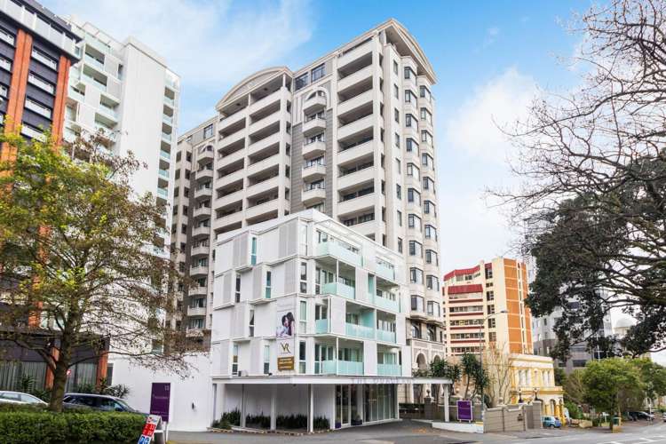 1301/10 Waterloo Quadrant Auckland Central_12