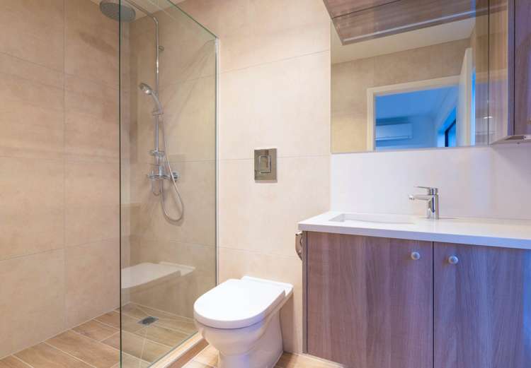 1 Awakirihi Close Shamrock Park_21