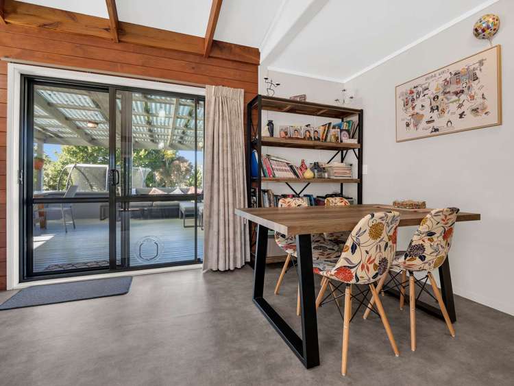 161 Hauraki Rd Orongo_25