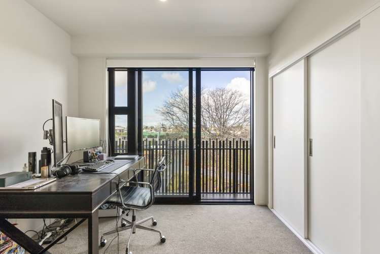 201/36A Greenslade Crescent Northcote_8