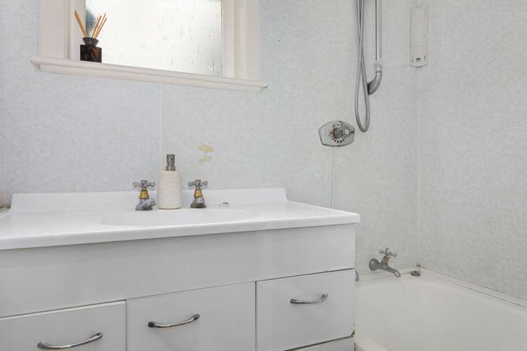142 College Road Edgecumbe_10