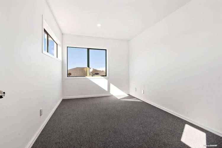 46 Joy Street Albany_29