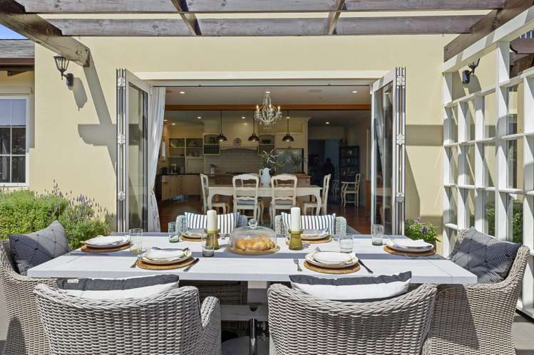 8B Sampson Avenue Waiwhakaiho_11